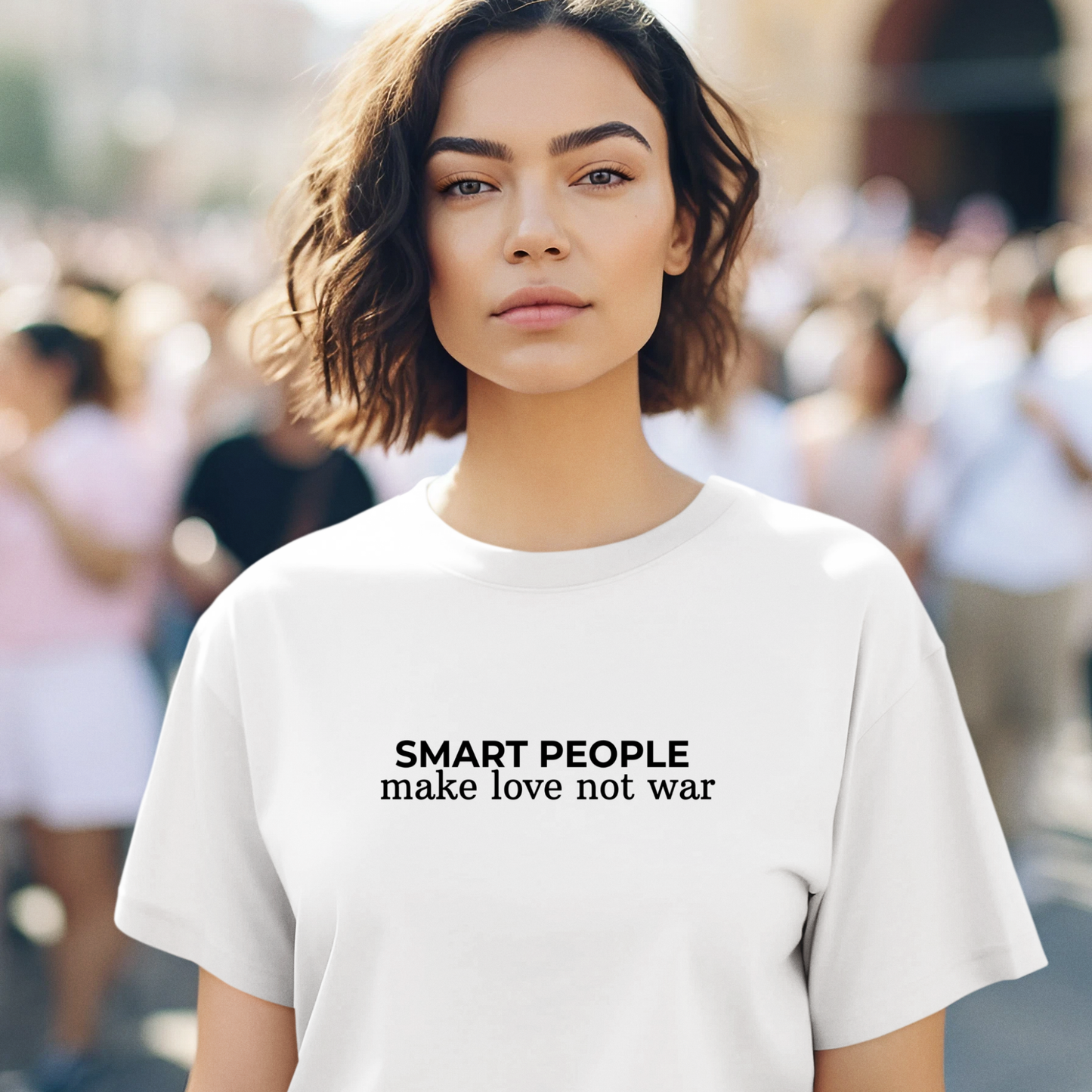 Smart People Make Love Not War T‑Shirt